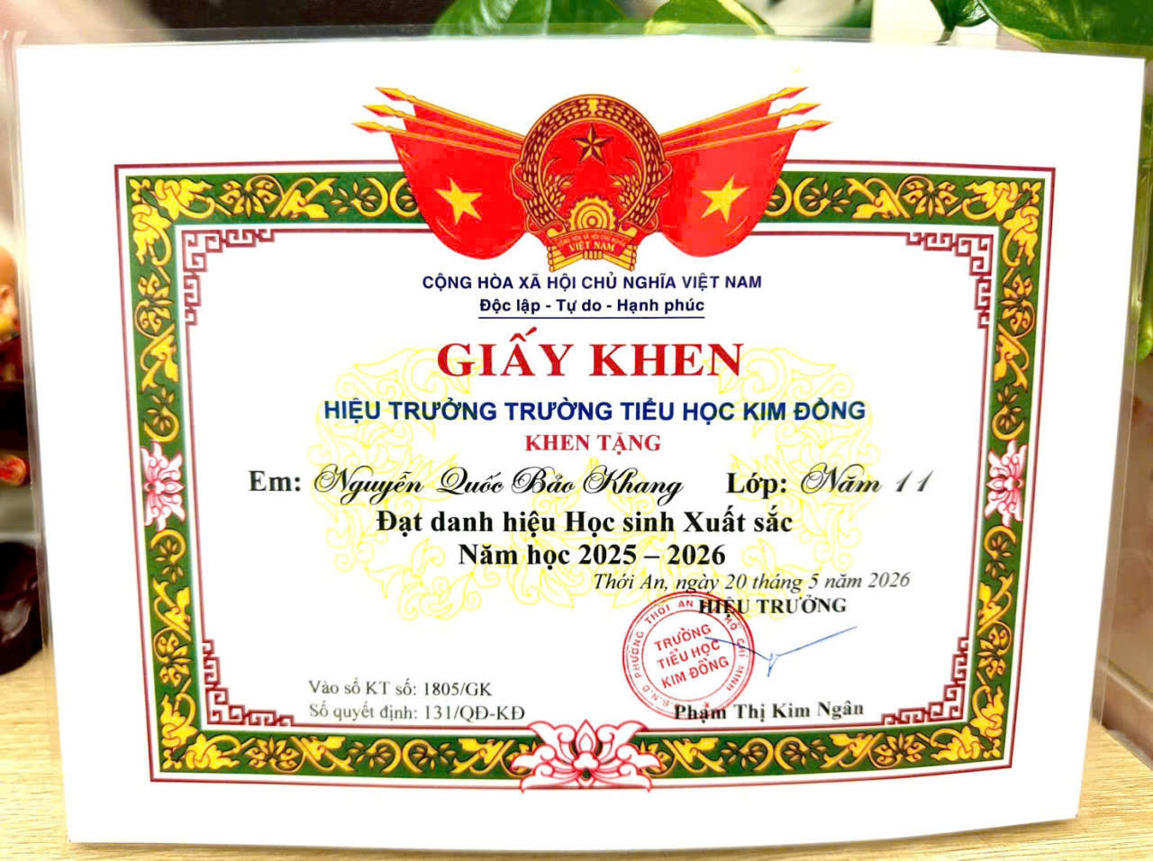 Học sinh Xuất sắc